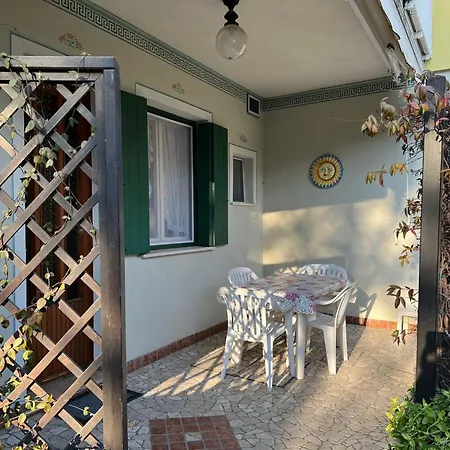 Relax In Our Charming Patio In Lignano * リニャーノ・サッビアドーロ