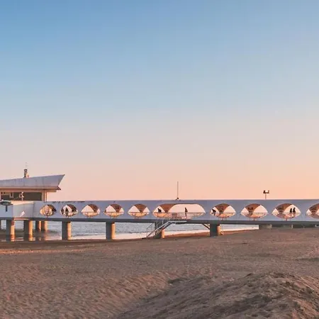 Relax In Our Charming Patio In Lignano Линьяно-Саббьядоро
